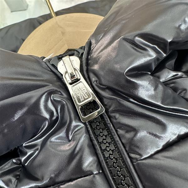 2024322133442673300330