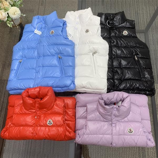 2024322133443110270300