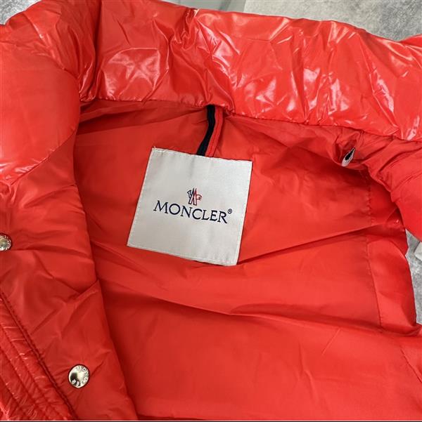 2024322133444631270300