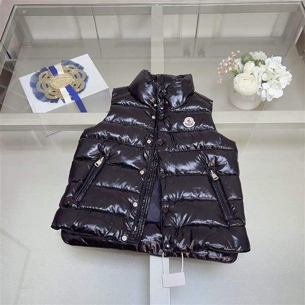 2024322133446623270300