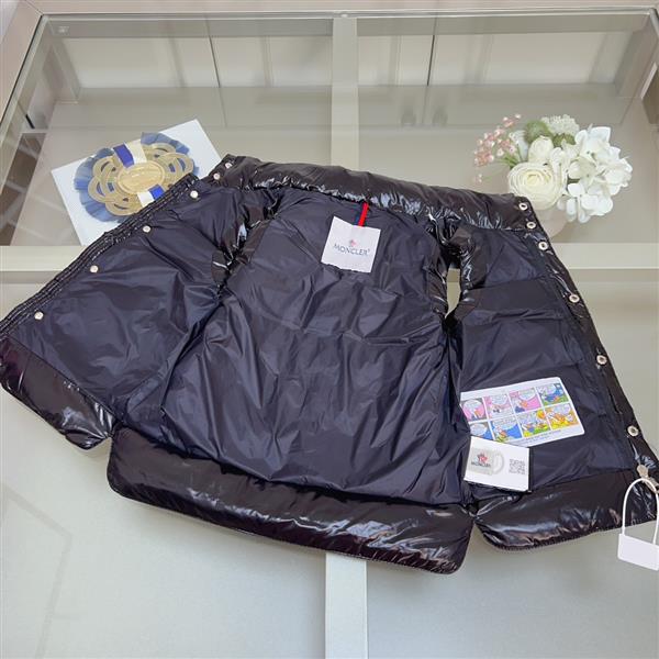 2024322133446654270300